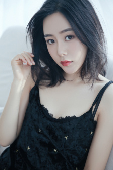就在一公交车上幸好……